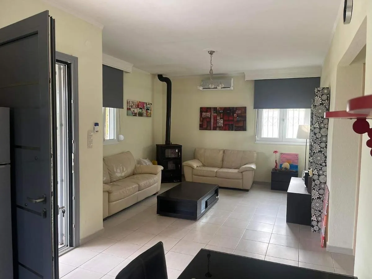 Pensjonat Karaiskaki Beach House Nea Kallikrateia Grecja